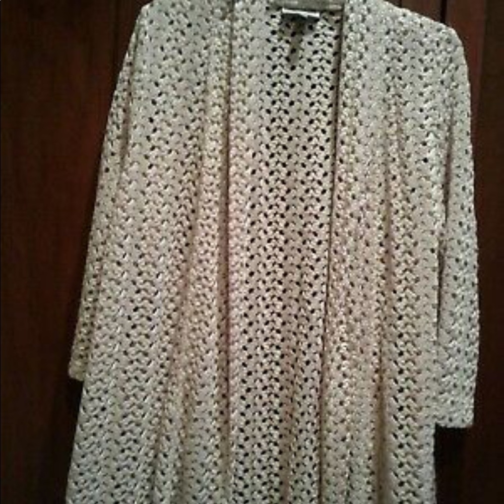 JM Collection Tan shimmery Cardigan!